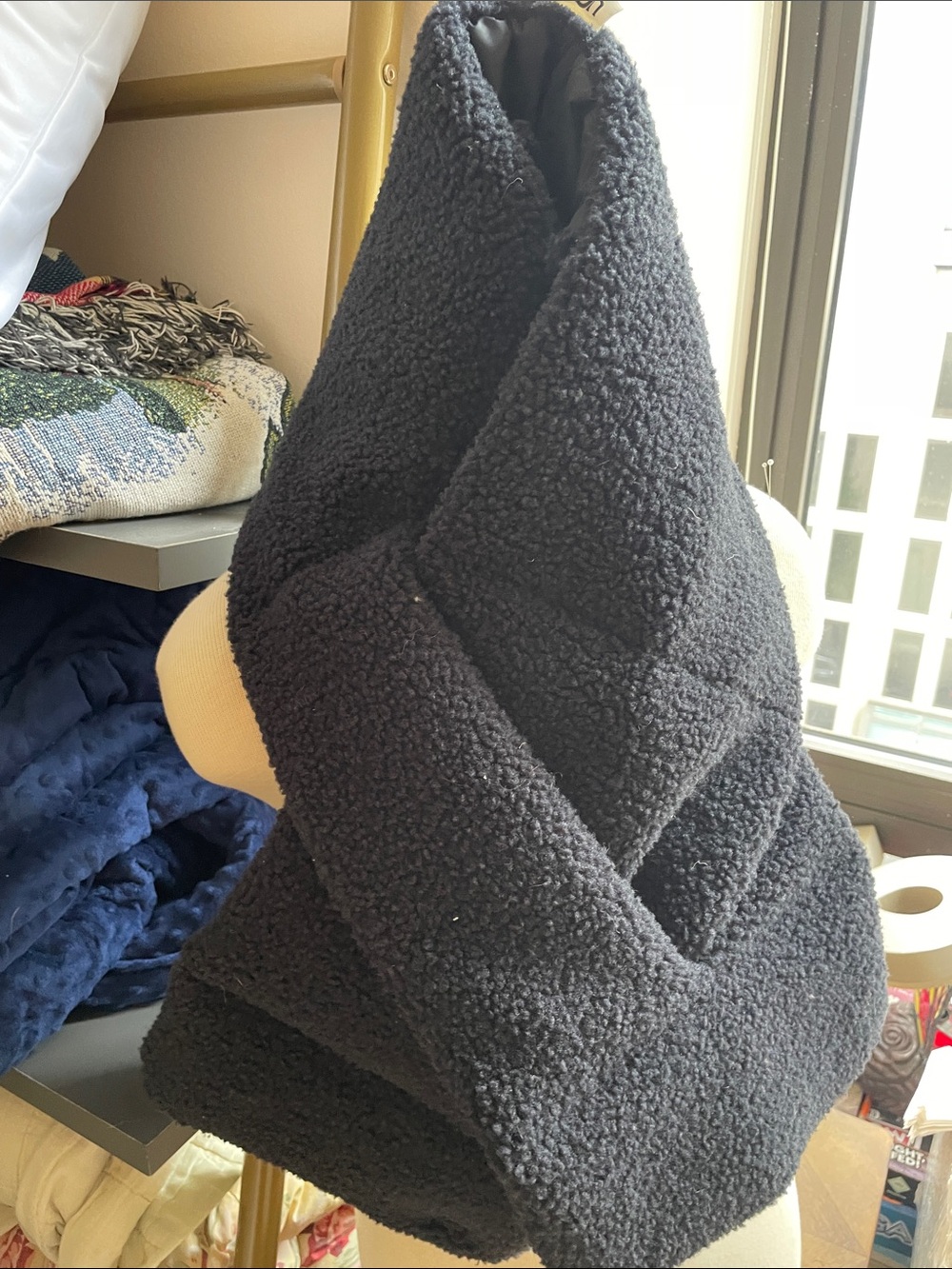 UGG scarf. $49 - Picture 5 of 5